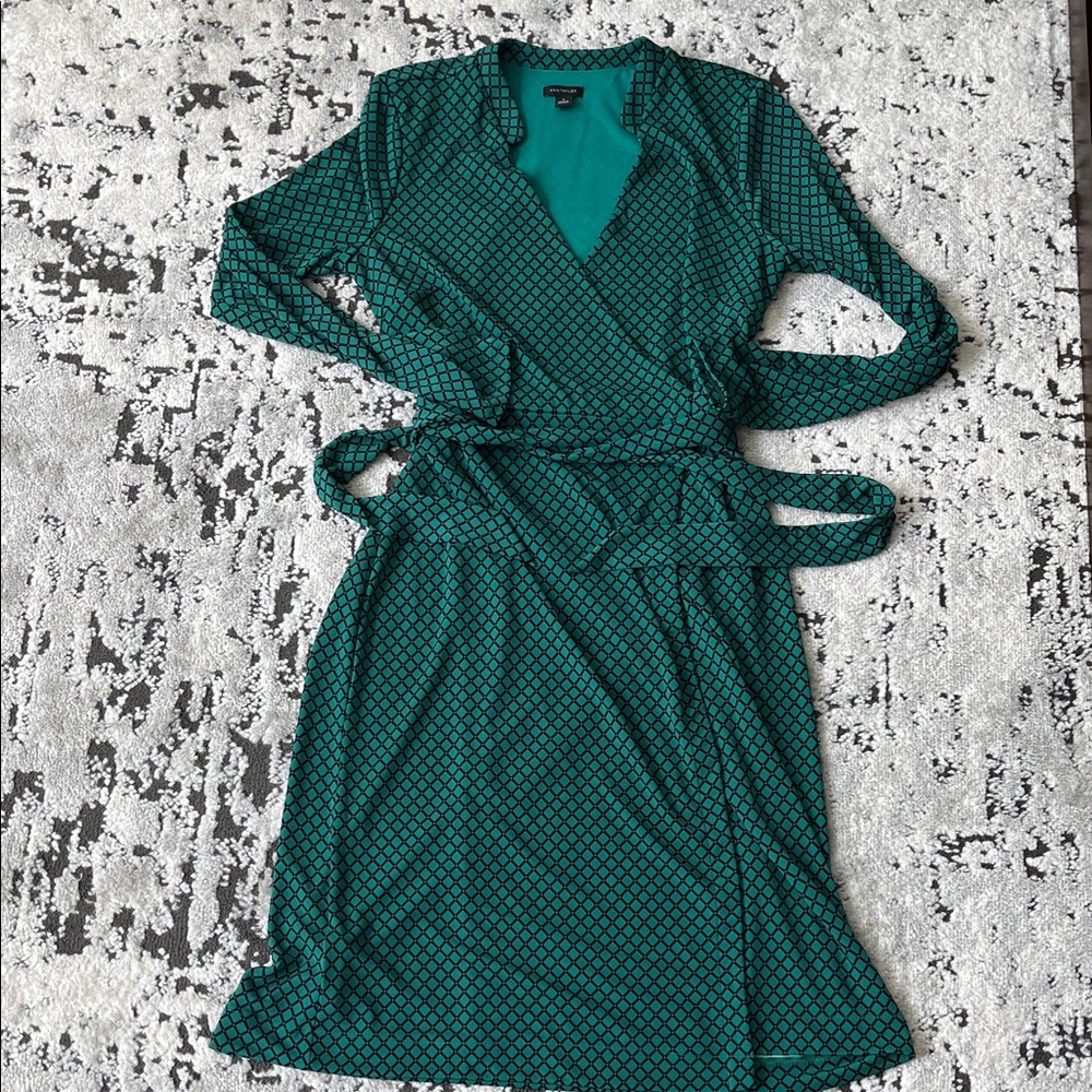 Ann Taylor Teal and Black Patterned Dress